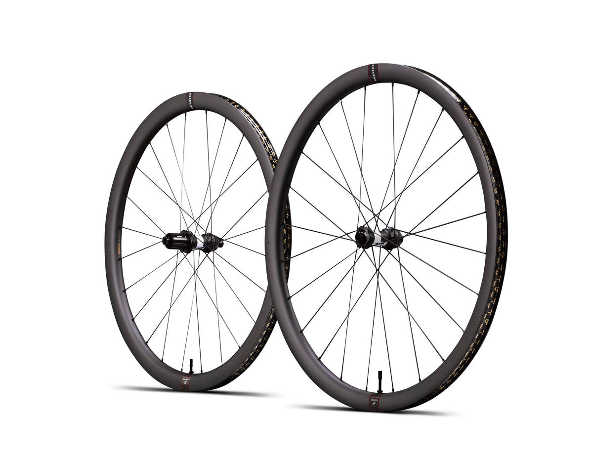 Juego Ruedas Carretera Reserve 34/37 Turbulent Aero DT Swiss 240 XDR Center Lock Negro